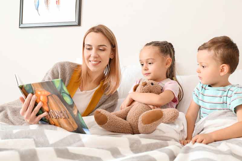 5 Expert Top Tips from Babysitters and Nannies to Help Traveling Children